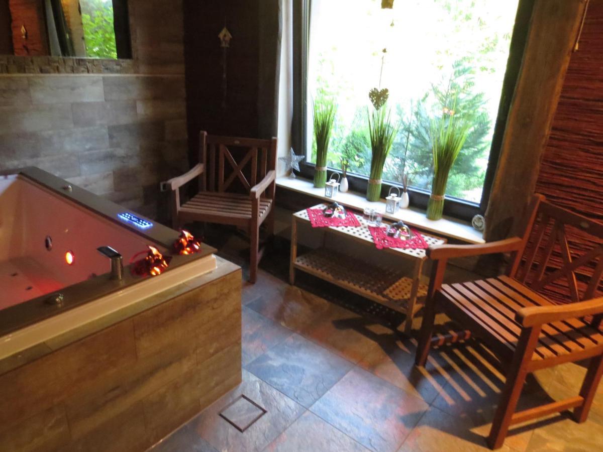 Cudodomek Spa W Mrozach Wielkich Kolo Elku ภายนอก รูปภาพ